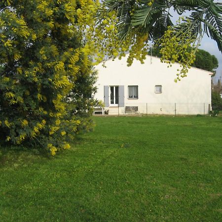 Apartamento rez de chaussé La Londe-les-Maures Exterior foto