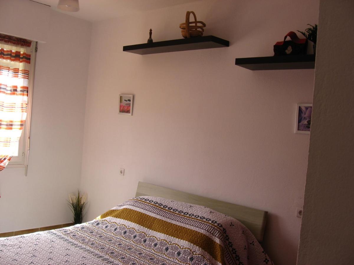 Apartamento rez de chaussé La Londe-les-Maures Exterior foto