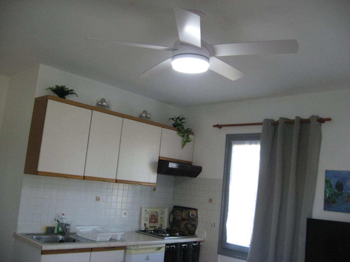 Apartamento rez de chaussé La Londe-les-Maures Exterior foto